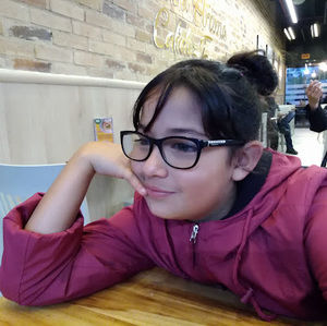 Meet your Posher, Luz elena